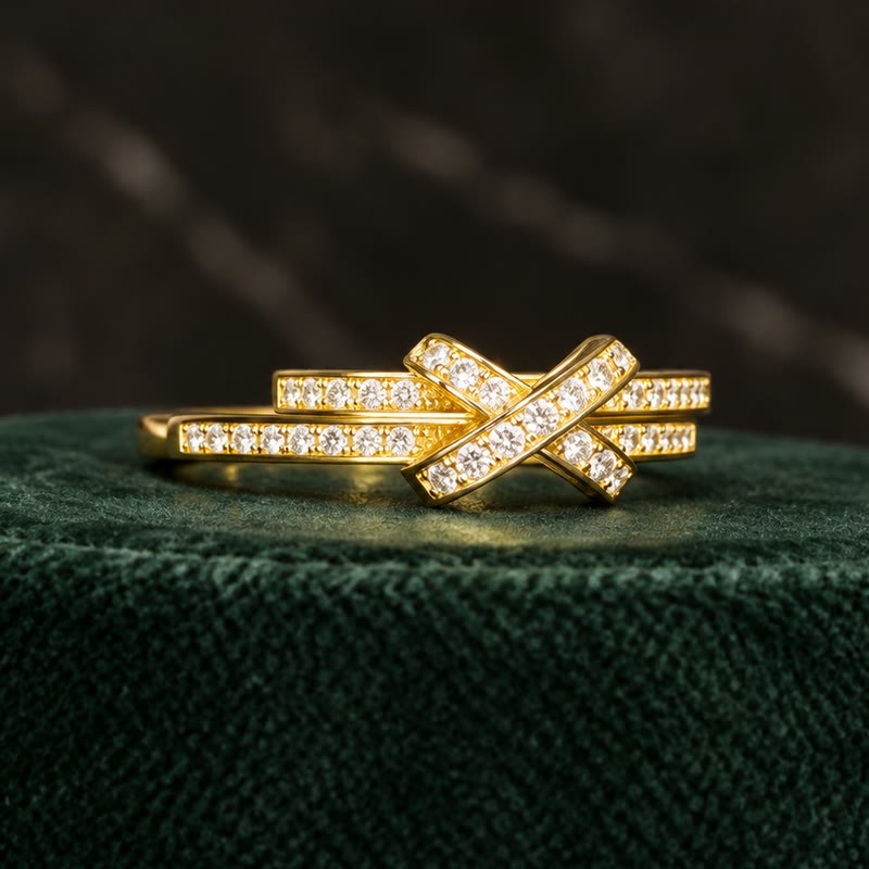 Anillo Cruze, baño en oro 18K