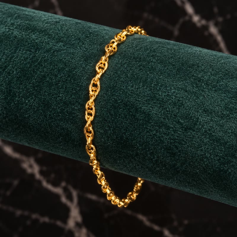Pulsera Tourbillon Gruesa, baño en oro 18K